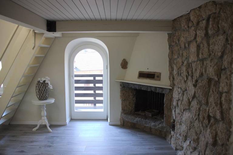 D & L apartments