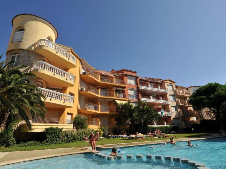 Comte De Empuries - Apt C