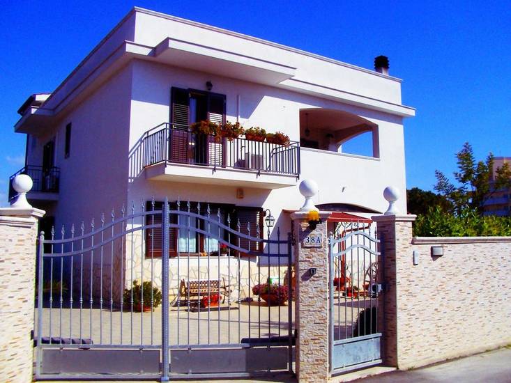 B B Casa bianca Италия, Таранто