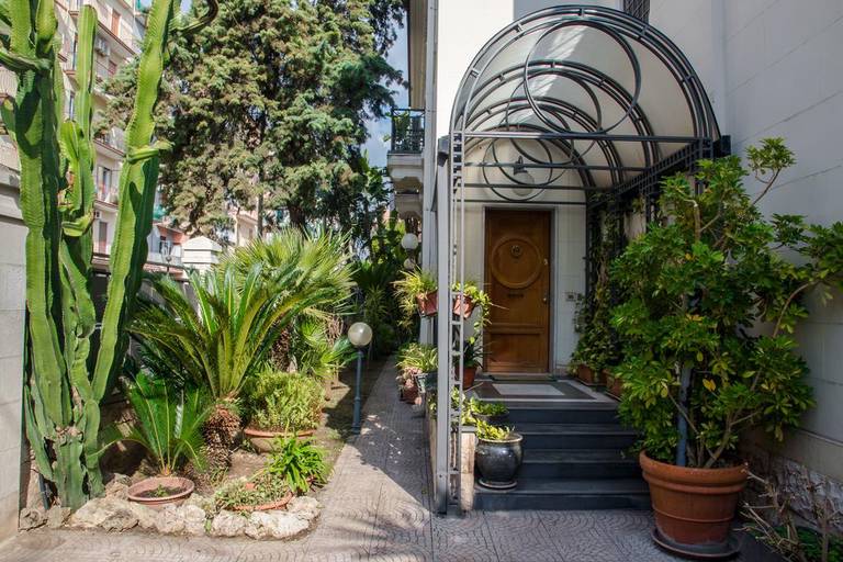 Villa Luigi XVI