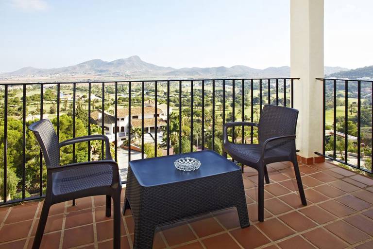 Las Lomas Village  Luxury Apartments