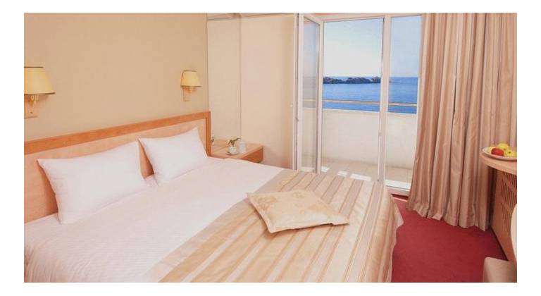 Royal Neptun Hotel