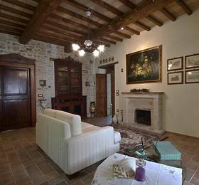 Casale del Monsignore в Сполето
