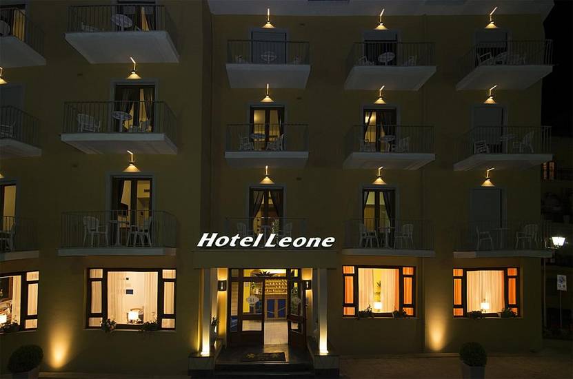 Hotel Leone 3* Италия, Сорренто
