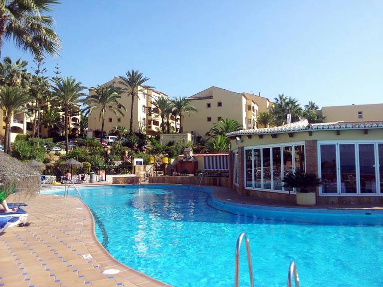 Macdonald Dona Lola Resort