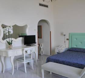 Hotel Dania в Сорренто