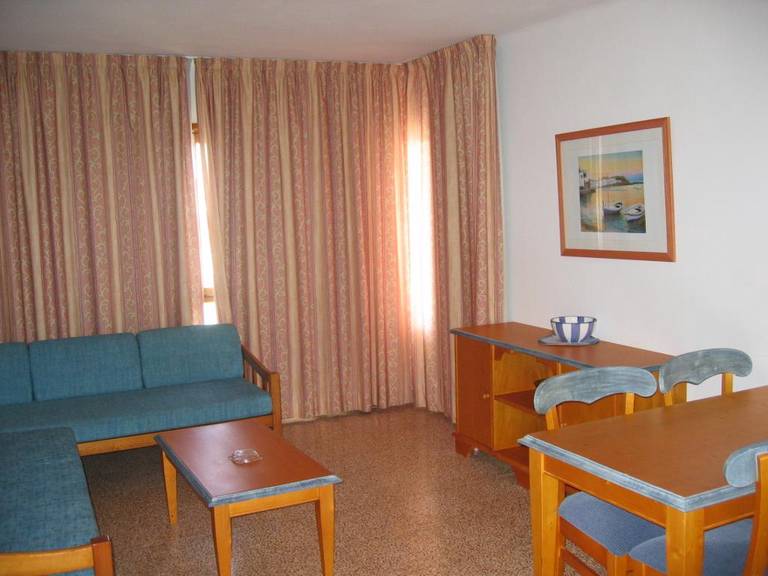 Apartamentos Sol Naixent