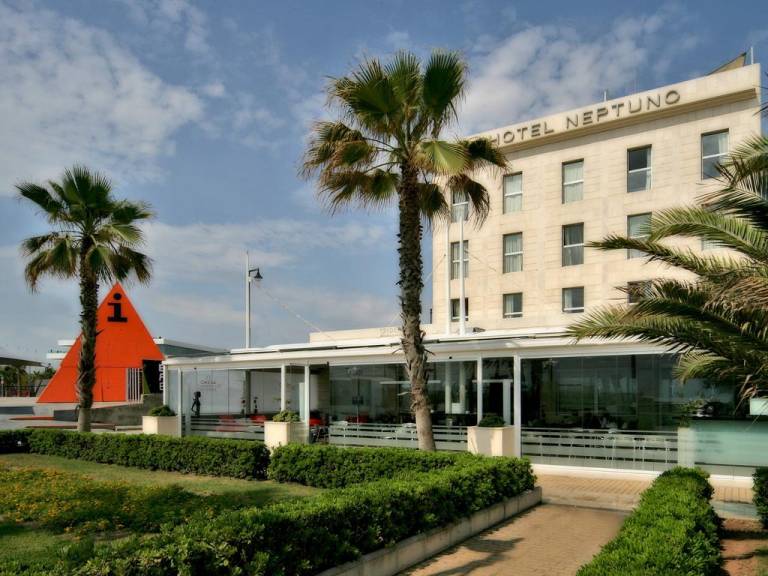 Hotel Neptuno