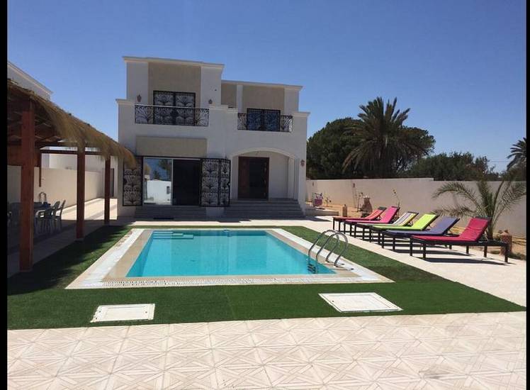 Belle Villa Avec Piscine. Тунис, Мидун