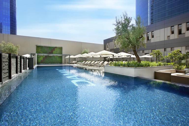 Damac Maison Cour Jardin