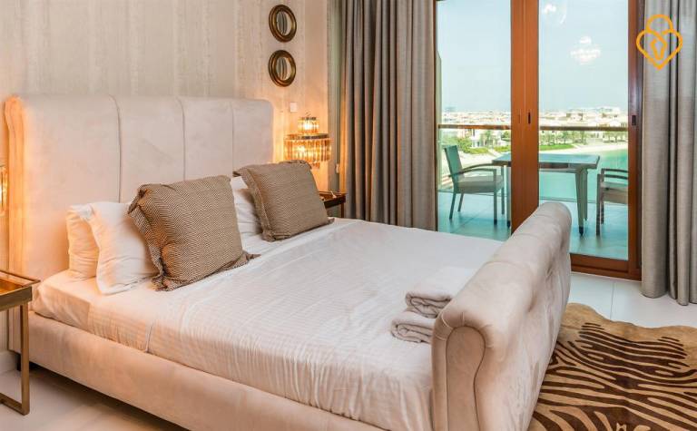 Keys Please Holiday Homes - Palm Views - Palm Jumeriah