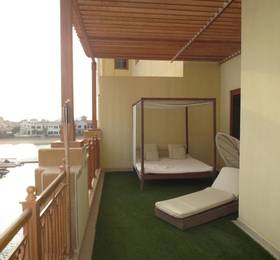 Yanjoon Holiday Homes - Palm Jumeirah Marina Residence в Дубае