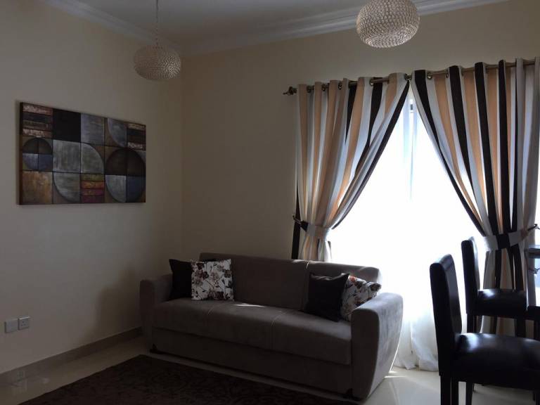 Waterfront One Bedroom Apartment Dubai Marina
