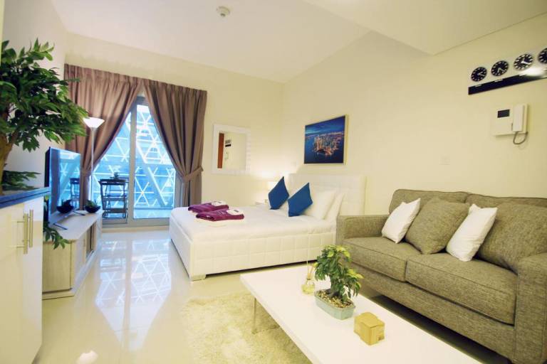 E T Holiday Homes - Park Towers