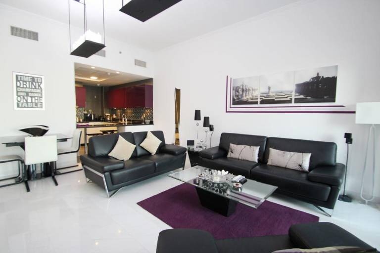 E T Holiday Homes - Cayan Tower