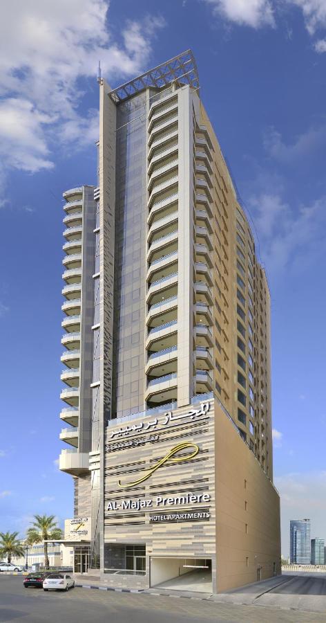 Al Majaz Premiere Hotel Apartments 4*