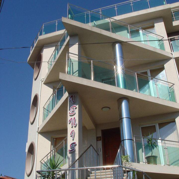 Venis Hotel