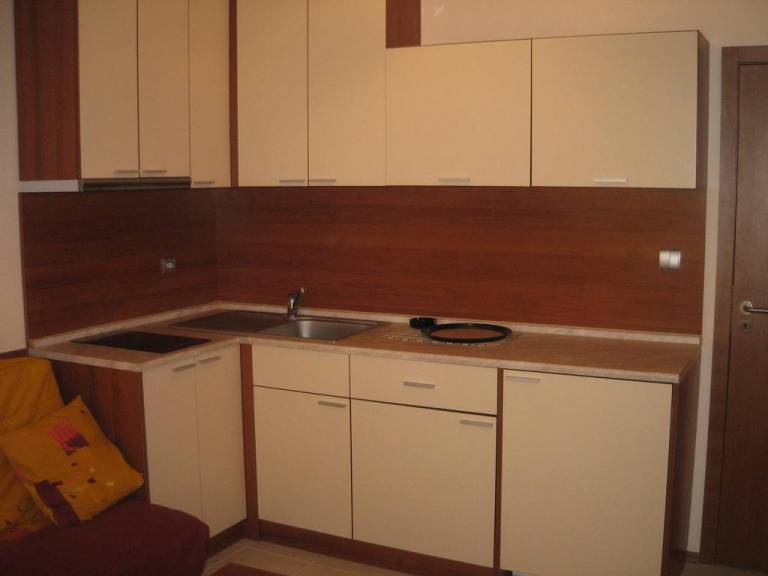 Villa Rouge Apartments