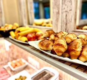 Туры в Hotel Adria в Болгарии
