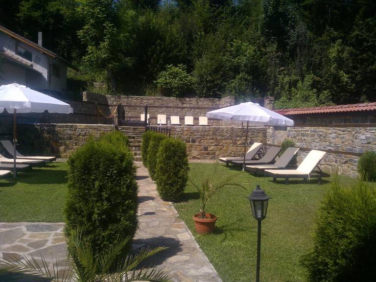 Kushtata - Guest House