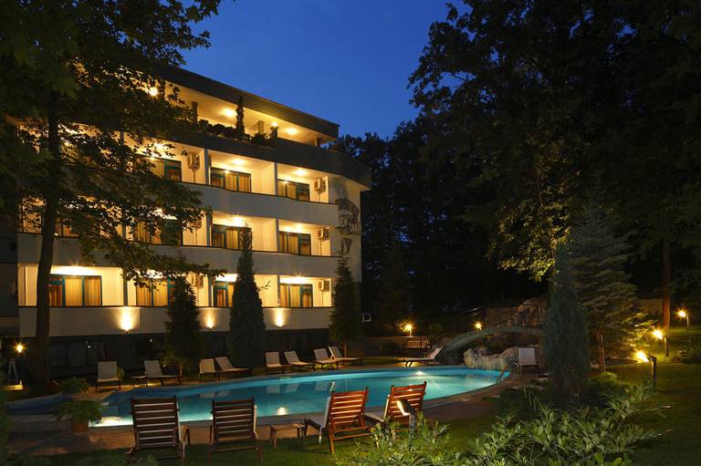 Elmar Hotel