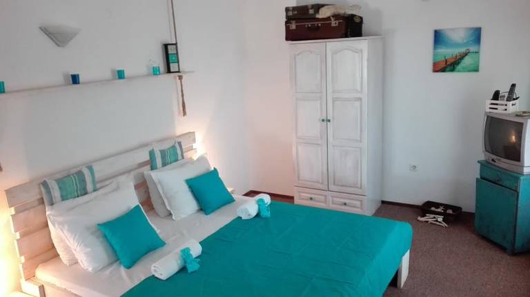 Rali Apartments