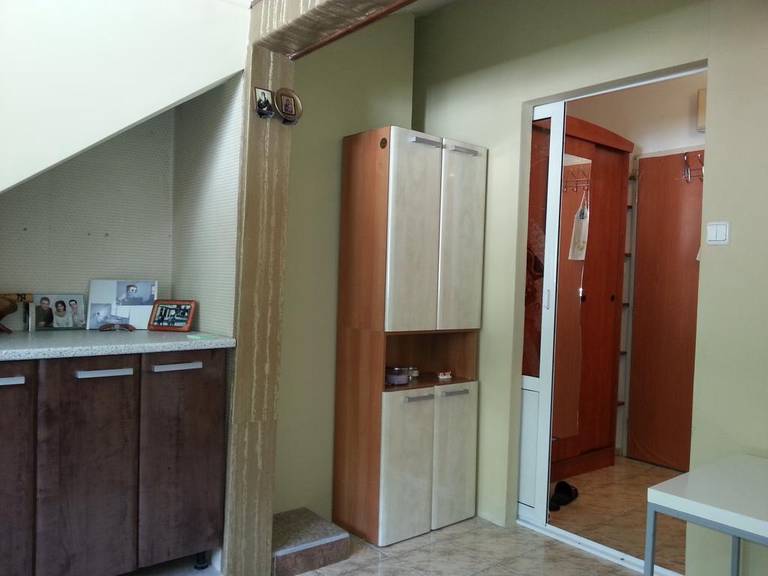 Quiet, Private, Top Floor Studio