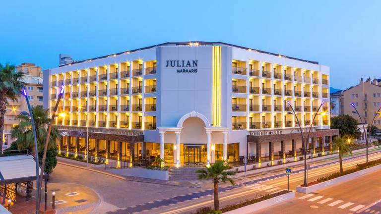 Ada Julian Marmaris