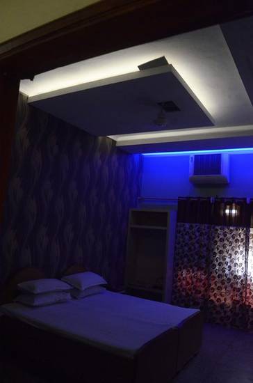 Hotel New Bakshi House Индия, Агра