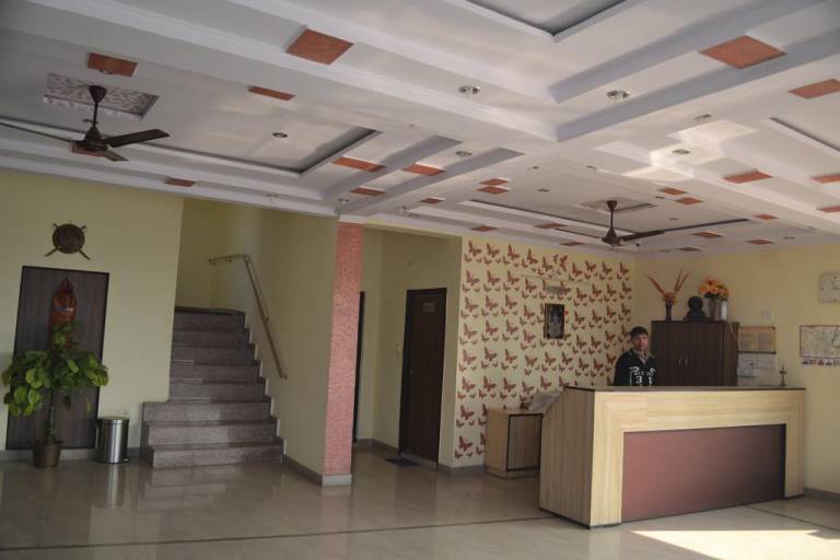 Aicon Palace