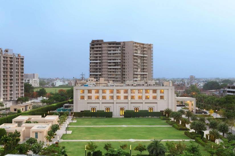 DoubleTree by Hilton Agra 5* Индия, Агра