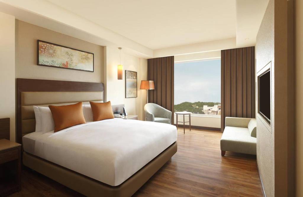 DoubleTree by Hilton Agra 5*