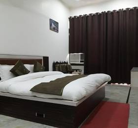 Royal Homestay в Агре