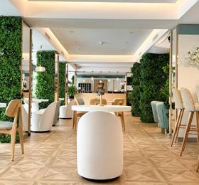 Hotel Victoria в Каннах