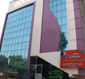 Sai Balajee's Oriental Hut в Вишакхапатнаме