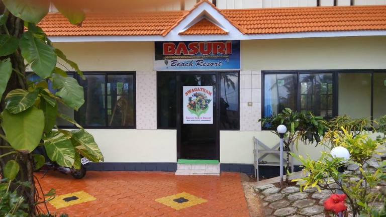 Basuri Beach Resort