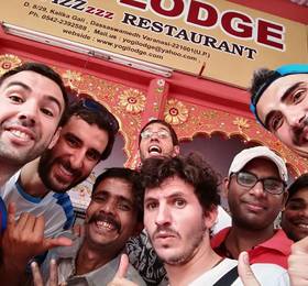 Yogi Lodge в Варанаси