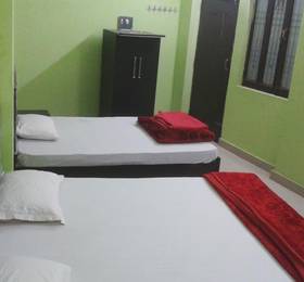 RLJ Guest House в Варанаси