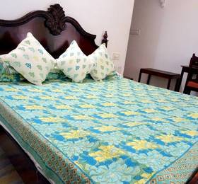 Hotel Pichola Haveli - Lake Side в Удайпуре
