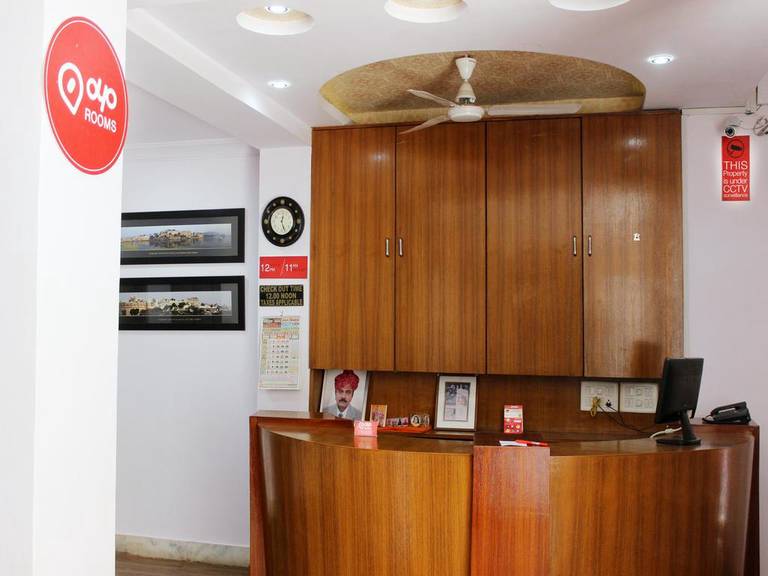 OYO Rooms City Palace Road