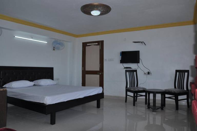 Akshara guest house
