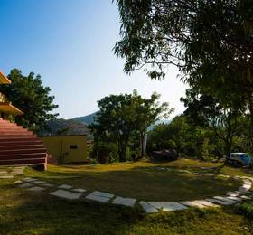 V Resorts silence lakened в Удайпуре