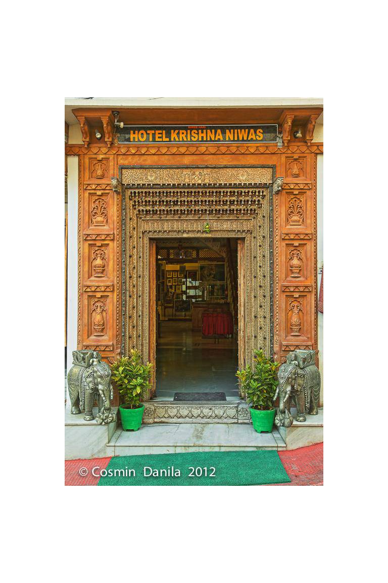 Om Niwas Guest House