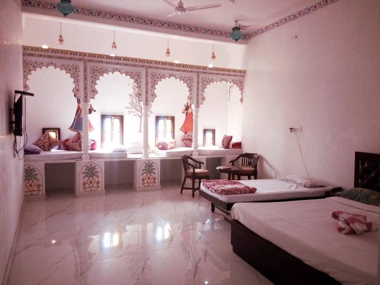 The Royal Jag Villa