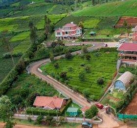 Western Valley Resorts в Утакаманде