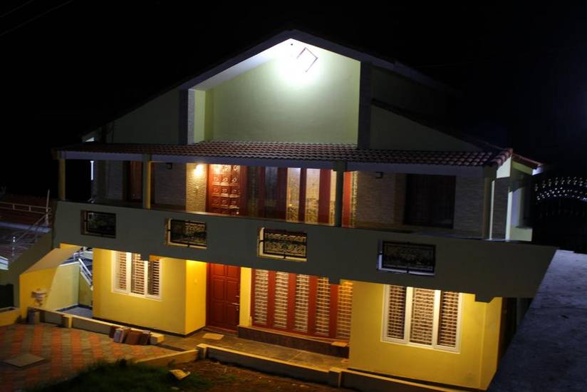 Abrar Holiday Inn Индия, Утакаманд