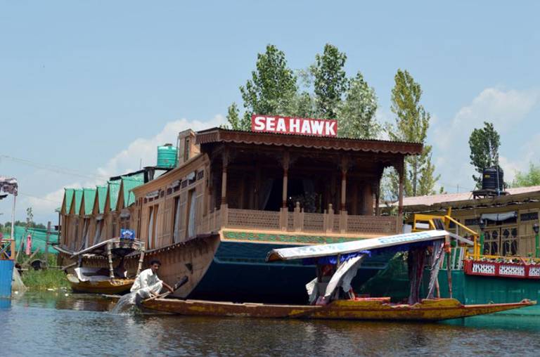 Sea Hawk Group Of Houseboat