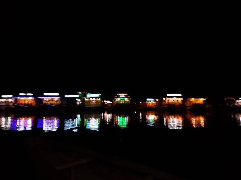 Houseboat Switzerland Front line Dal Lake