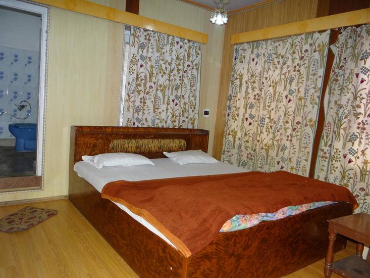 Lassa Bhat Guest House Индия, Сринагар