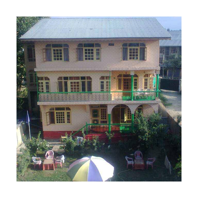 Shafeeq Guest House